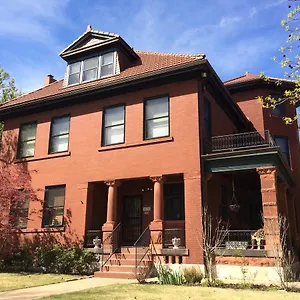 Casa Magnolia Bed & Breakfast